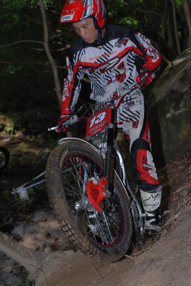 10中国IA8位寺沢