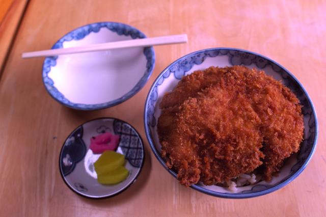0903わらじかつ丼