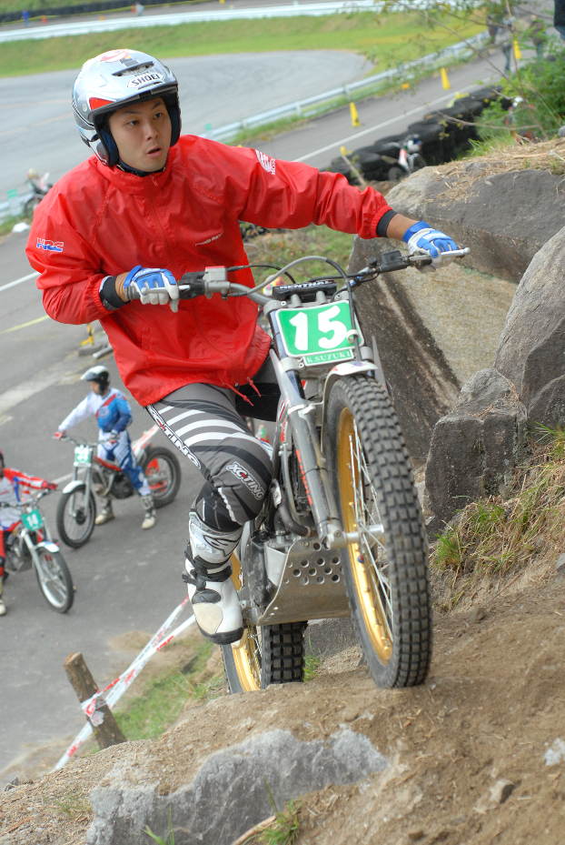 2010R6中部の鈴木