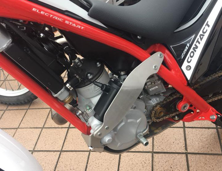 GASGAS CONTACT用セルモーターガード